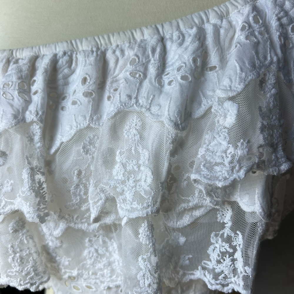 REVOLVE White Lace One-Shoulder Top - Picture 3 of 4